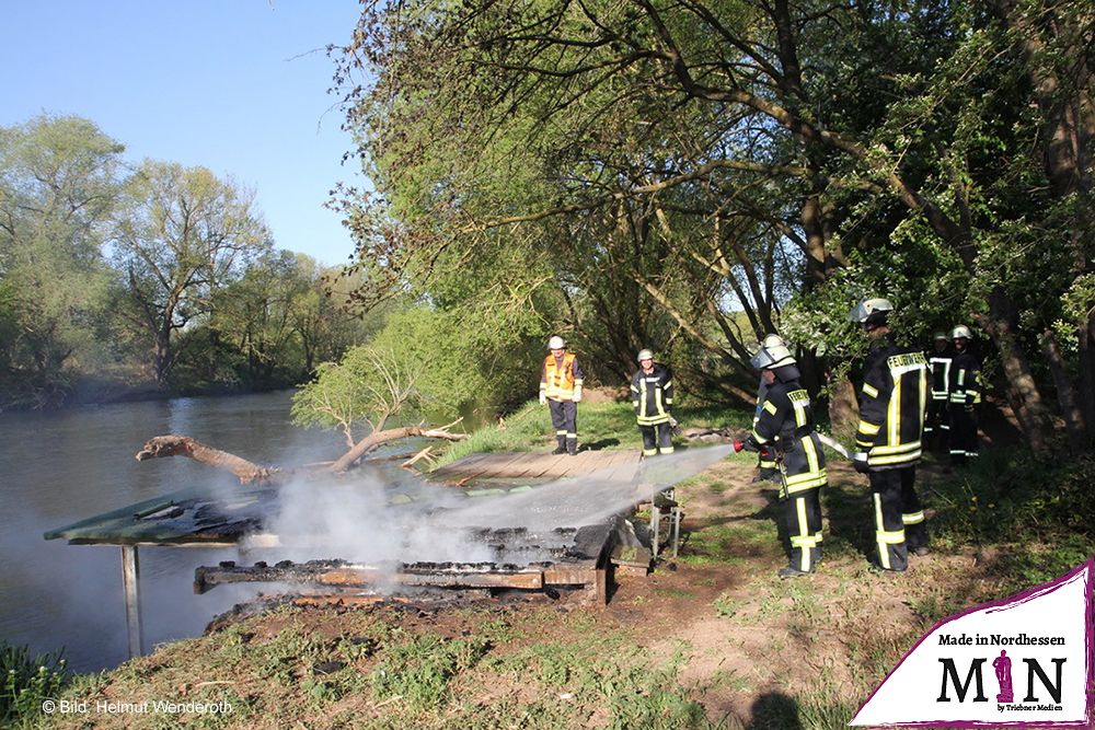 Brand eines Bootsanelgers