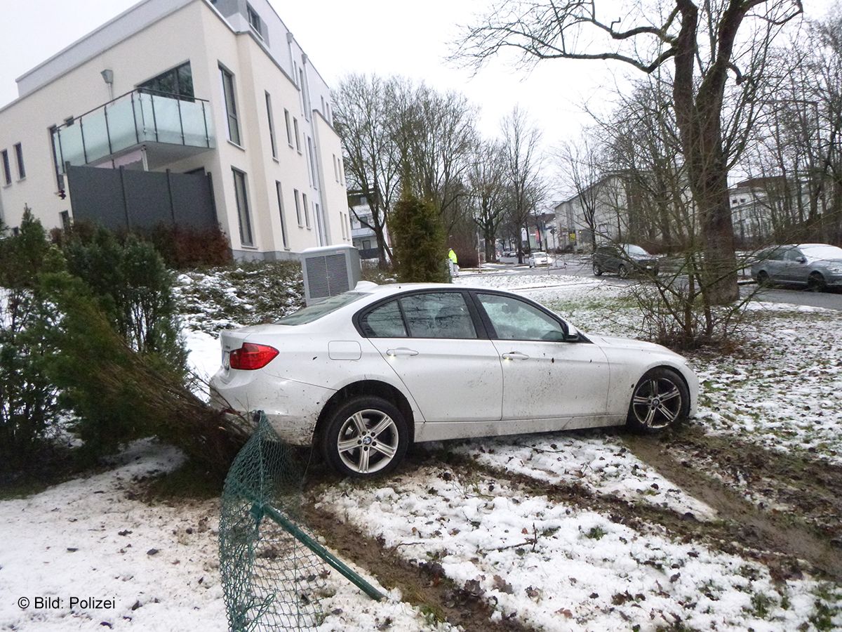 Kassel-Bad Wilhelmshöhe: Unfall mit 5 Promille