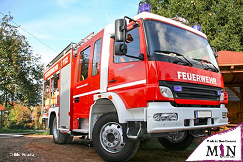 Kassel: Brand in landwirtschaftlichen Halle
